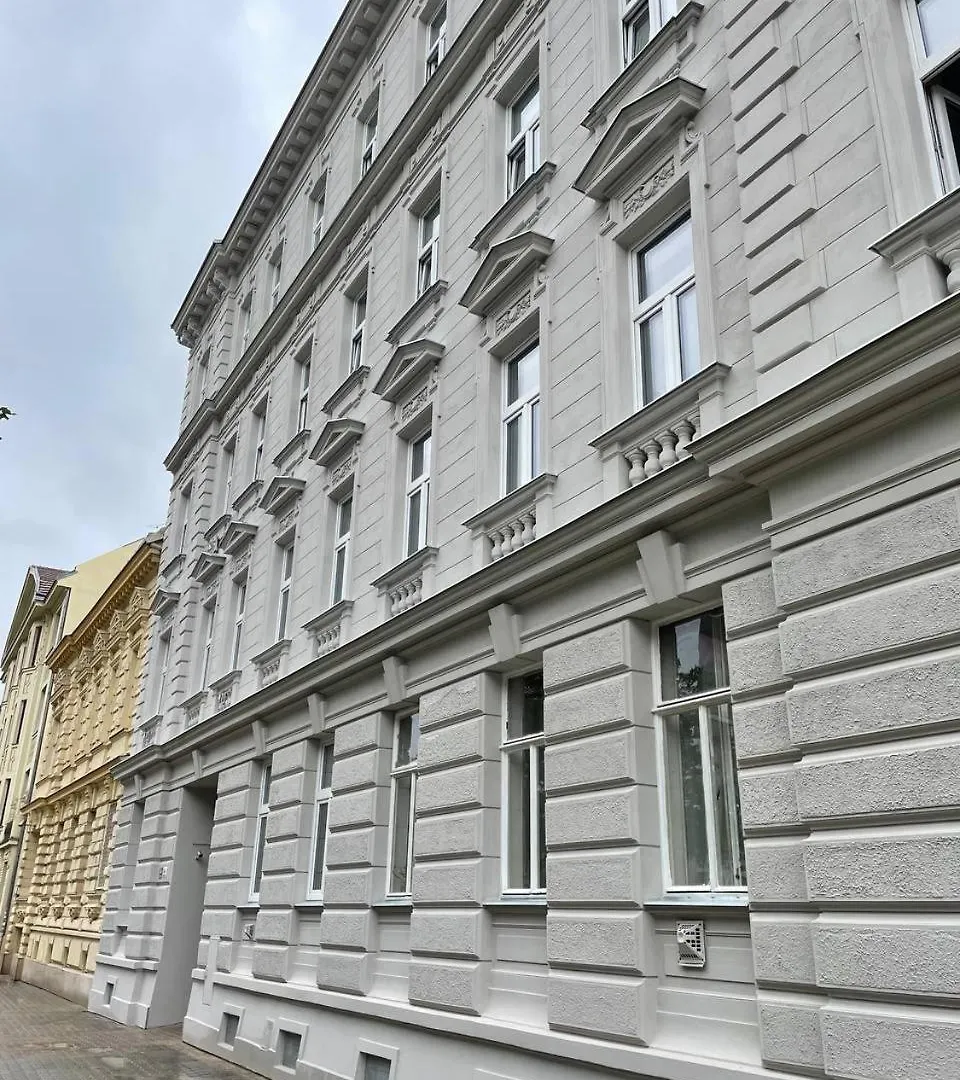 Apartment With Parking In The Center - 500M From Hlavni Nadrazi Brno 0*,  Çek Cumhuriyeti