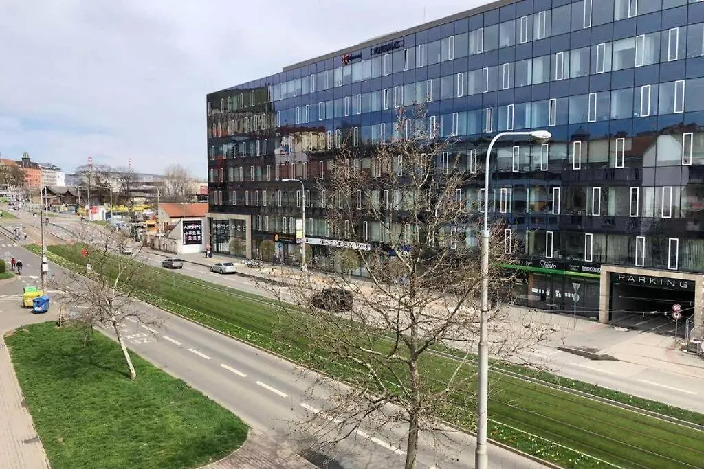 Apartment With Parking In The Center - 500M From Hlavni Nadrazi Brno Czech Republic